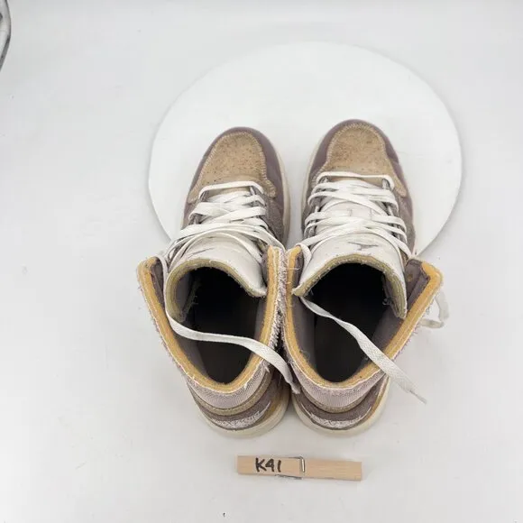 Nike Air Jordan 1 Men Size 9.5 DM9652-102 Craft Inside Out Taupe Haze Brown Shoe