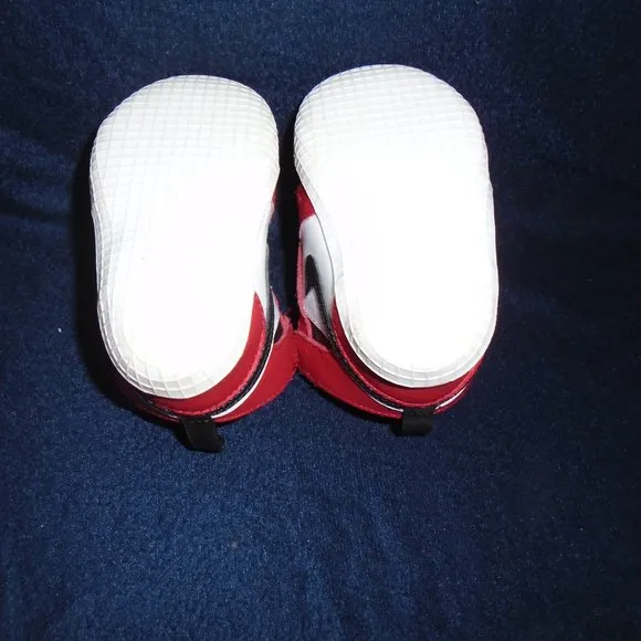 Nike Air Jordan Chicago 1 AT3745-163 Crib Bootie Baby Infant Size 4C White Red