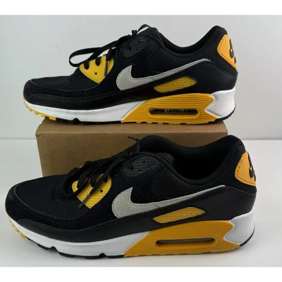 Nike Air Max 90 Tennis Shoes Black White Gold &quot;Steelers&quot; FN6958-002 EUC Sz 13
