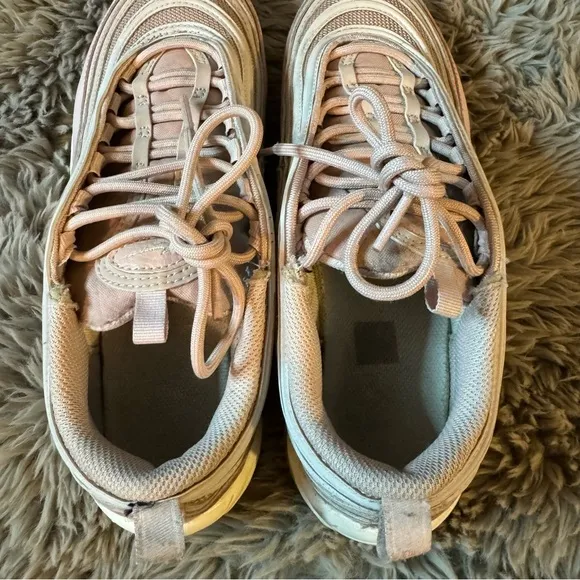 Nike Air Max 97 size 8.5 Oxford Pink / Summit White / Barely Rose