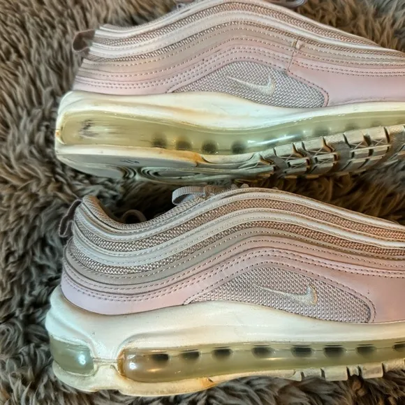 Nike Air Max 97 size 8.5 Oxford Pink / Summit White / Barely Rose