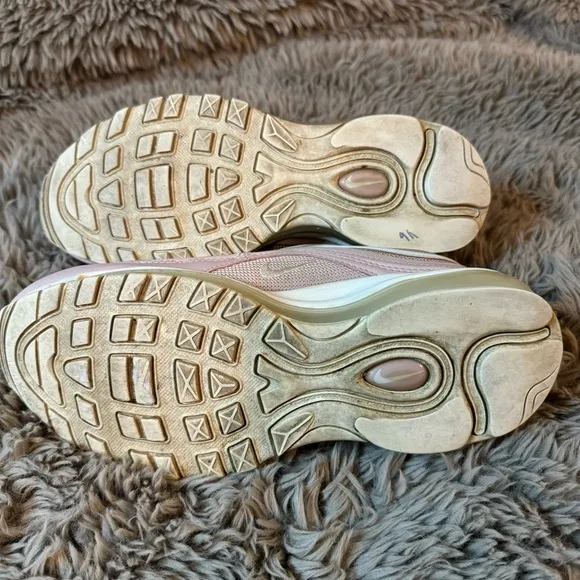Nike Air Max 97 size 8.5 Oxford Pink / Summit White / Barely Rose