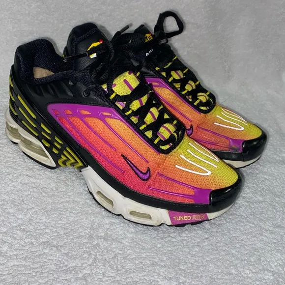 Nike Air Max Plus 3 III GS Youth 4 Shoes Black Hyper Purple CD6872