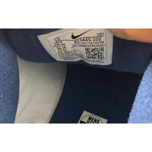 Nike Air Monarch IV White Navy Sneaker- Men’s Size 10 D - 415445-102 -