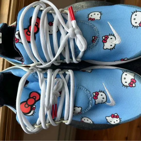 Nike Air Presto “Hello Kitty” - NEW - Size 8 EXCELLENT CONDITION