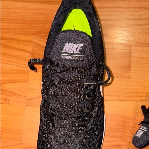 Nike Black Zoom Pegasus 35 size 10 shoes. Brand new