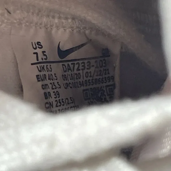 Nike Blazer Mid '77 Men’s Size 7.5 Infinite White Iron Gray 2021 DA7233-103