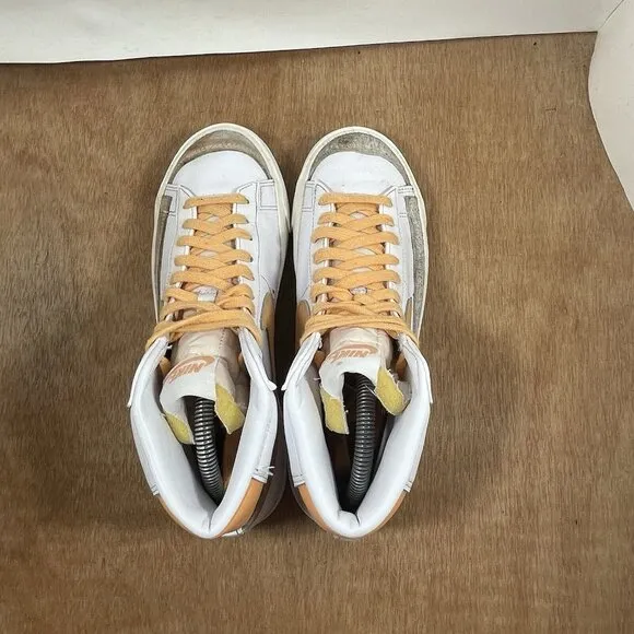 Nike Blazer Mid '77 Retro Women Size 8 White/Peach Cream-Sail Sneakers