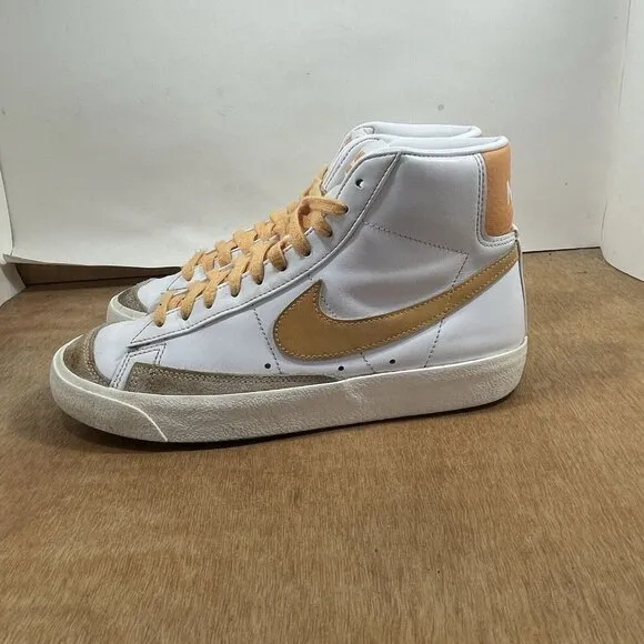 Nike Blazer Mid '77 Retro Women Size 8 White/Peach Cream-Sail Sneakers