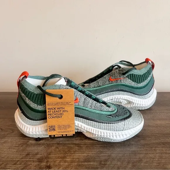 Nike Cosmic Unity 3 Culture Men's Shoe Size 8 SKU#243573