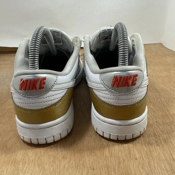 Nike Dunk Low SE Heirloom Gold Silver Metallic DH4403-700 Women Size 6 Shoes