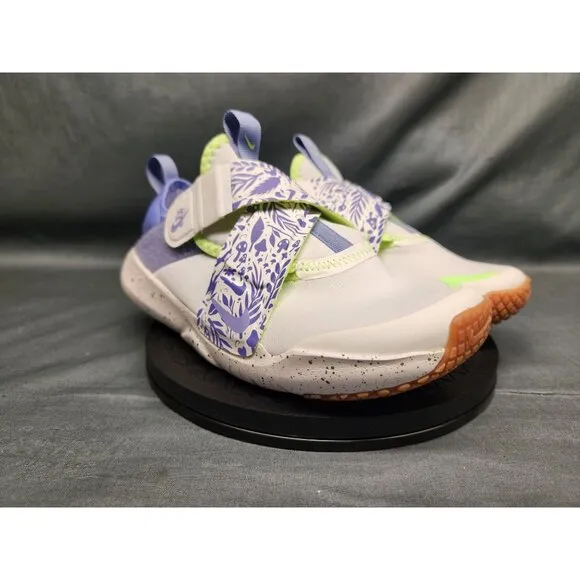 Nike Girls Flex Advance SE (PS) Sneakers Hook And Loop Size 8c NEW IN BOX!