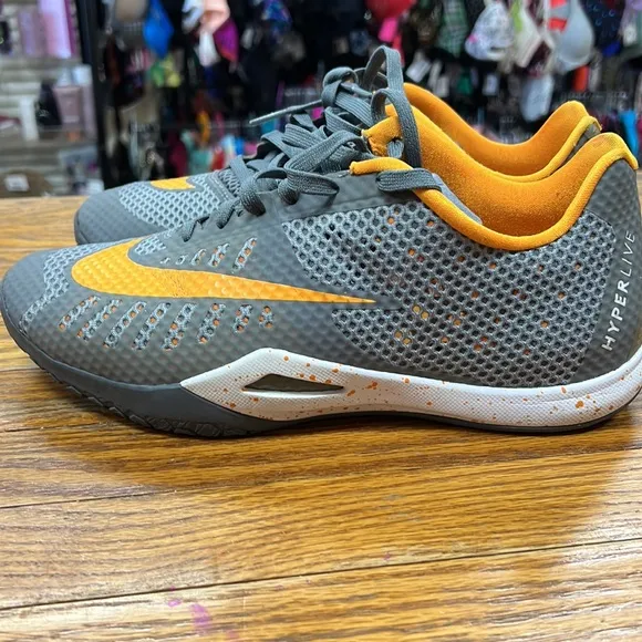 NIKE | Hyperlive EP Cool grey/orange shoes/sneakers