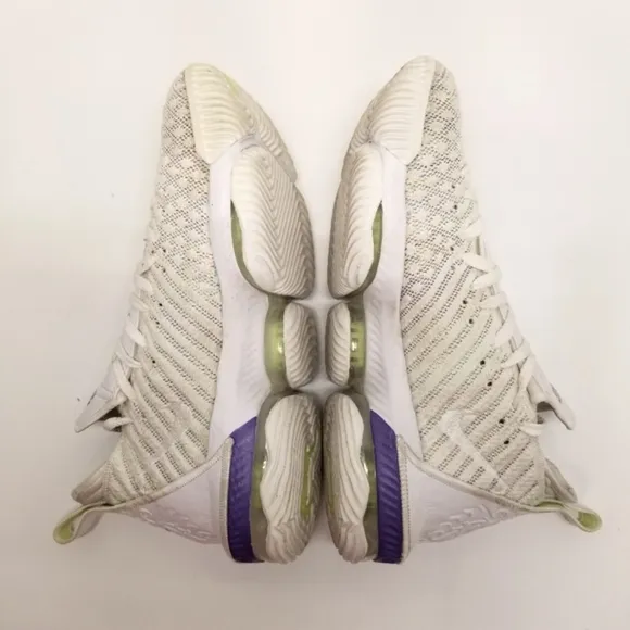 Nike LeBron 16 Mens Size 10 Buzz Lightyear Hightop White Purple Lace Up