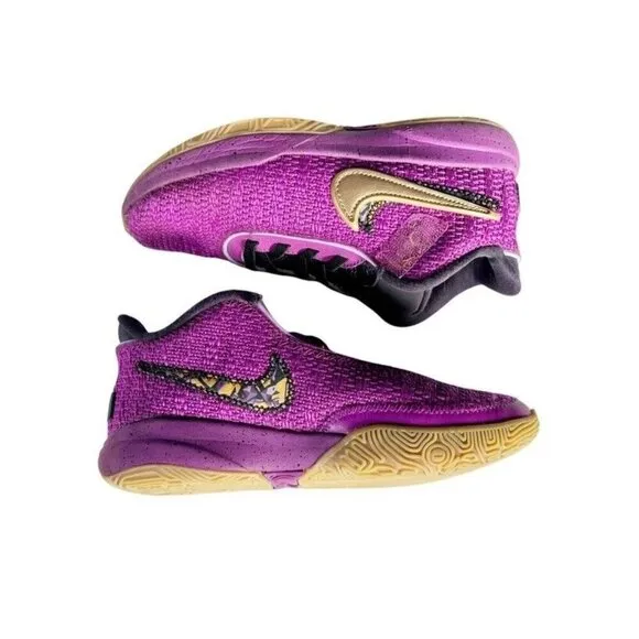 Nike LeBron 20 'Young Heirs' FD0207-500 Youth Size 2Y Purple W/ Gold Swoosh
