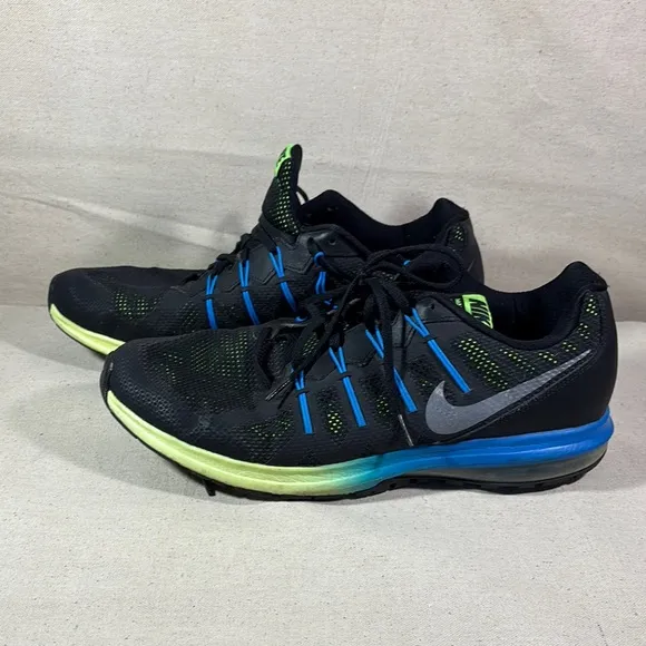 Nike Max Dynasty Black Running Shoes Size M 12