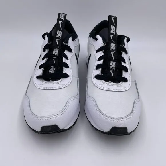 Nike MD Valiant SE White / Black Womens Shoes