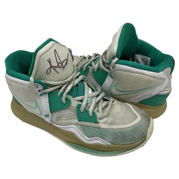 Nike Mens 7 Sue Bird x Kyrie Infinity Golden Tribute Basketball Shoes CZ0204-002