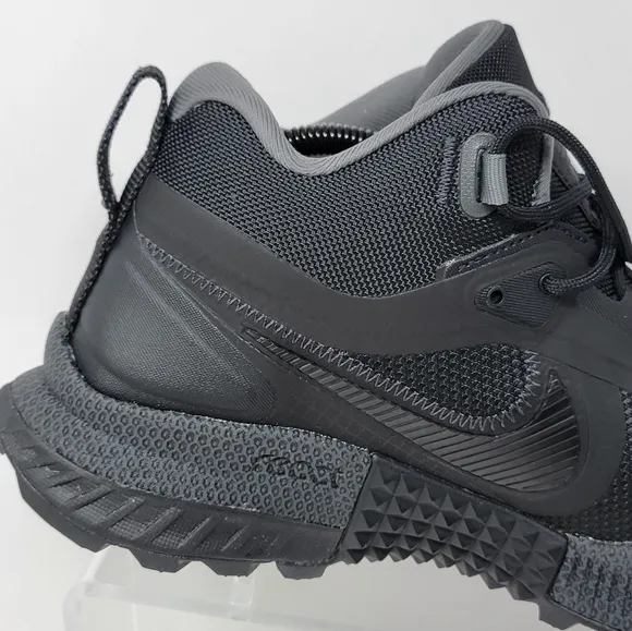Nike Men's React SFB Black Carbon Boots Outdoor Shoes CK9951-001 Size 7.5 New