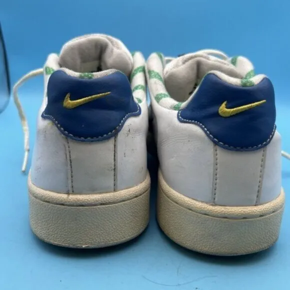 NIKE Men's White Athletic Basketball Shoes Size 10, 315134-922 RARE Blue Green