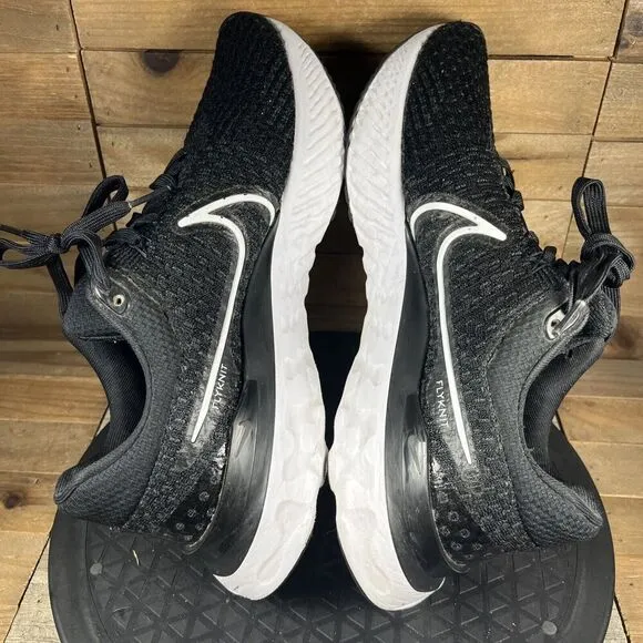 Nike Mens Size US 8.5 React Infinity Run Flyknit 2 Black Running Lace Up Shoes