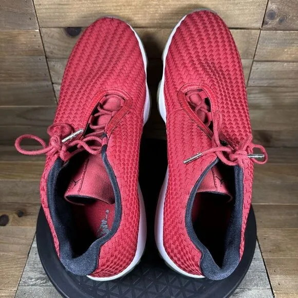 Nike Men’s Sz 13 Air Jordan Future Low Red Basketball Lace Up Shoes 718948-601