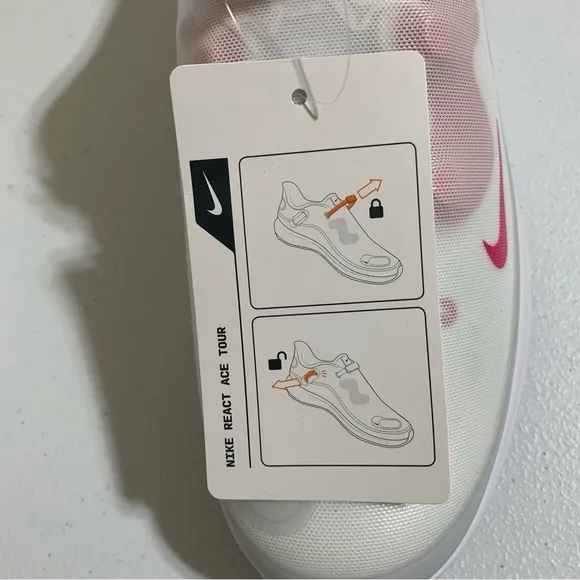 Nike React Ace Tour Golf Shoes-Size 6.5 NWOT