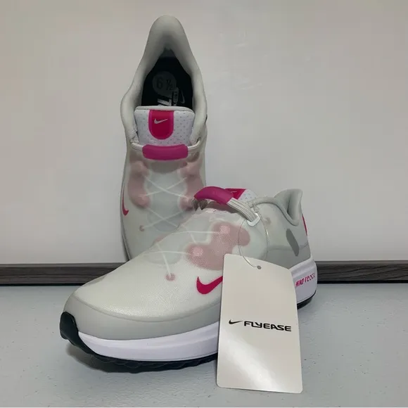 Nike React Ace Tour Golf Shoes-Size 6.5 NWOT