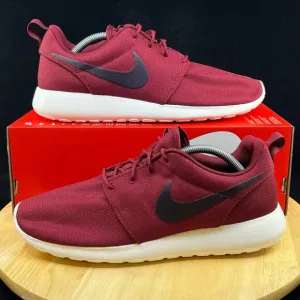 Nike Roshe One Run Team Red Burgundy Ash Grey Sail 511881-613 Men's Size 10