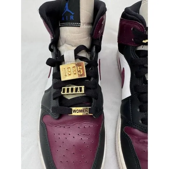 Nike Shoes Air Jordan 1 Mid SE Burgundy Beetroot Gold Pendants Sneakers 9.5