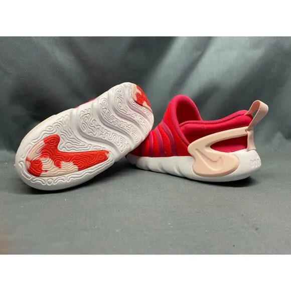 Nike Toddlers Dynamo Go SE (TD) Sneakers Slip-On Pink White Size 6c NEW IN BOX