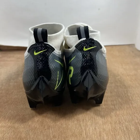Nike Vapor Edge Pro 360 Men’s Size 13 Football Cleats Black Volt DQ3670-071