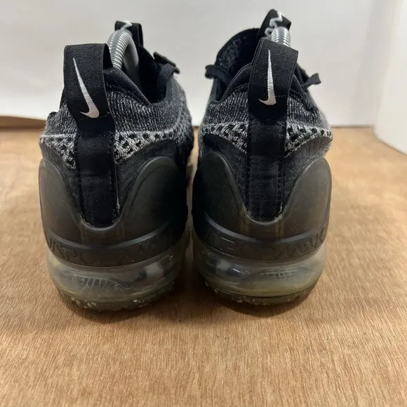 Nike VaporMax 2021 Flyknit Women's Size 9 Shoes Sneakers Black DH4088-003