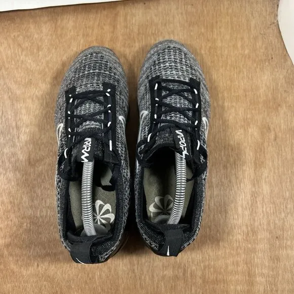 Nike VaporMax 2021 Flyknit Women's Size 9 Shoes Sneakers Black DH4088-003