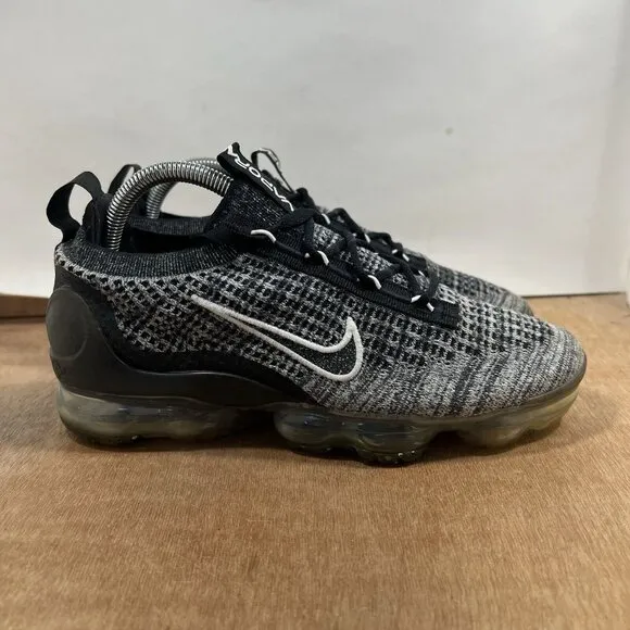 Nike VaporMax 2021 Flyknit Women's Size 9 Shoes Sneakers Black DH4088-003