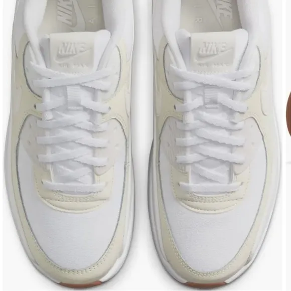 Nike Women's Shoes - White and Cream