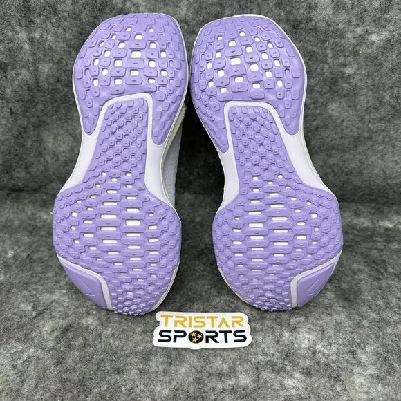 Nike ZoomX Invincible 3 Running Shoes Womens Size 8 Wide Barely Grape FN7797-500