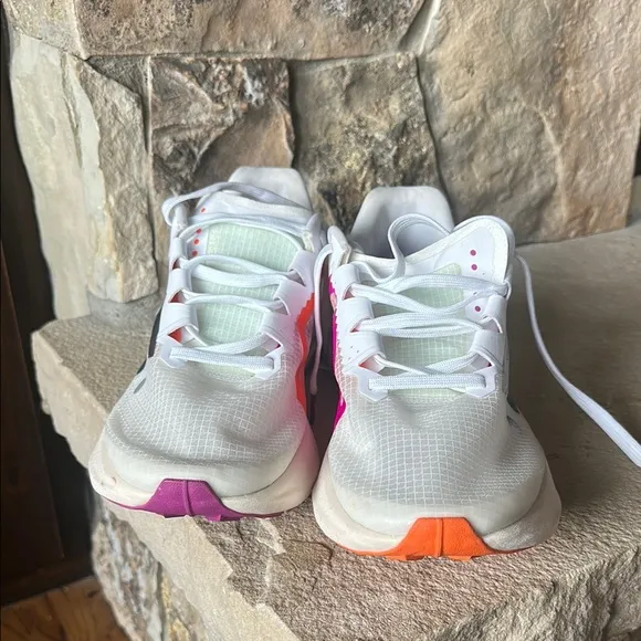 Nike ZoomX Running Shoes - White and Pink-size 12