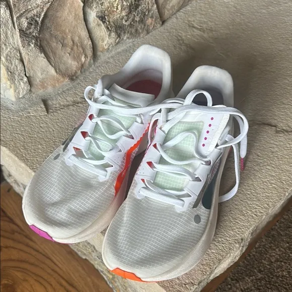Nike ZoomX Running Shoes - White and Pink-size 12