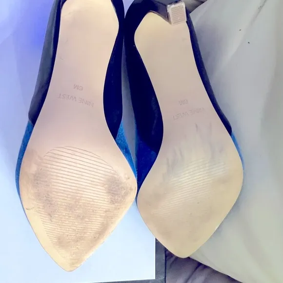 🎁NINE WEST Gorgeous pair of leather an suede blue pumps two tone blue👠