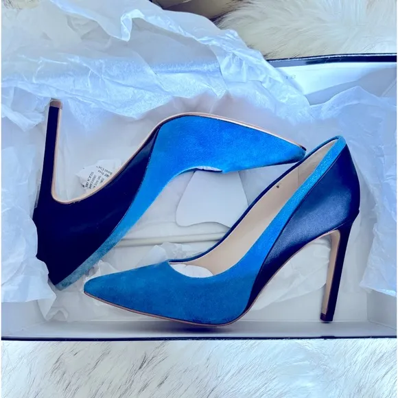 🎁NINE WEST Gorgeous pair of leather an suede blue pumps two tone blue👠