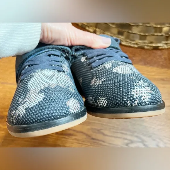 NOBULL Weight Lifting Shoes In Dark Floral Size 8.5