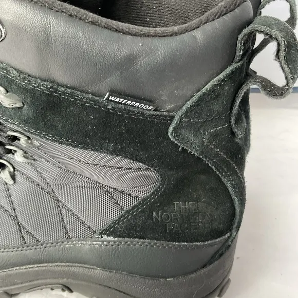 North Face Chilkat Nylon Triple Black Waterproof Winter Boots Men’s Size 11