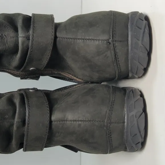 Northface Camryn II Tall black leather boot women's size 7 EU 38