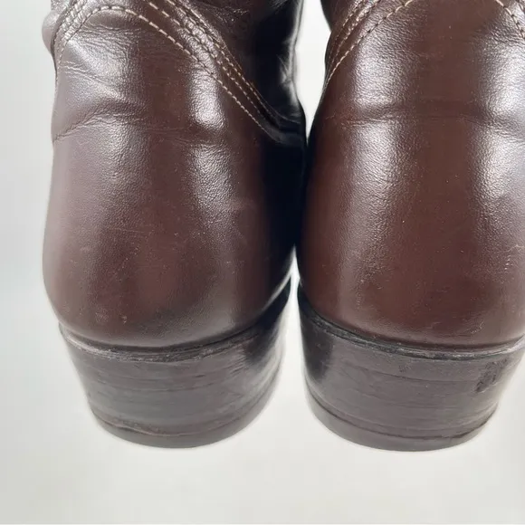 Nucona Vintage Men’s - SZ 7.5 D -Brown Leather Embroidered Western Cowboy Boots