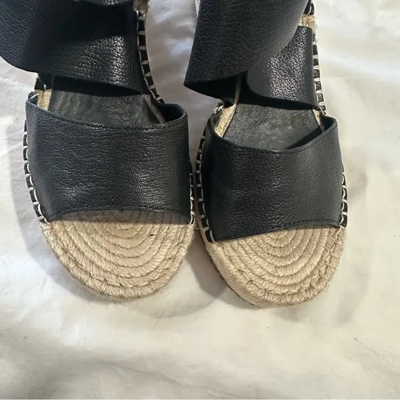 NWOB Eileen Fisher Willow Espadrille Wedge Sandal size  8.5 excellent condition!