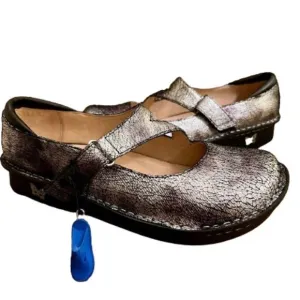 NWOB Women's Alegria JIL-752 Jill Silver Distressed Mary Janes Shoes 40 W 10 W