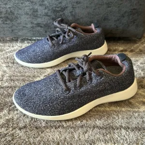 NWOT Allbirds Wool Runners Shoes Purple/Blue Women’s 8