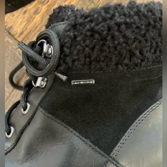 NWOT GEOX Rawelle ABX Faux Shearling Trimmed Waterproof Black Boots – Sz 9
