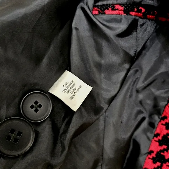 Nwot Semantiks Red/Black Three Quarter Sleeve Collared Houndstooth Crop Jacket